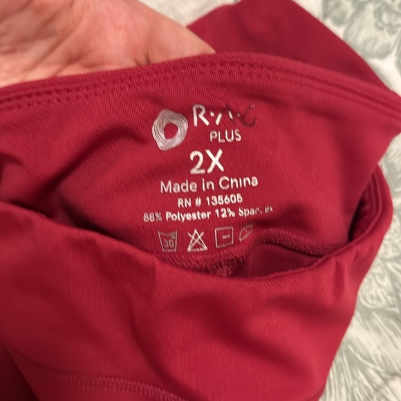 R.A.G Red leggings - Picture 3 of 3